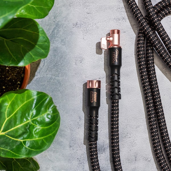 Pocket Hose Copper Bullet - Water conservation features